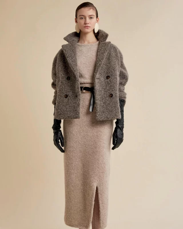 We are so proud to distribute SLOWEAR in Scandinavia. 🧡 The FW24 collection is breathtaking and it’s so fun working with it! Please swipe to get inspired… #sloweardonna #slowear #italianstyle #venezia #jaymjay_pr #pr 

@majagullstrand